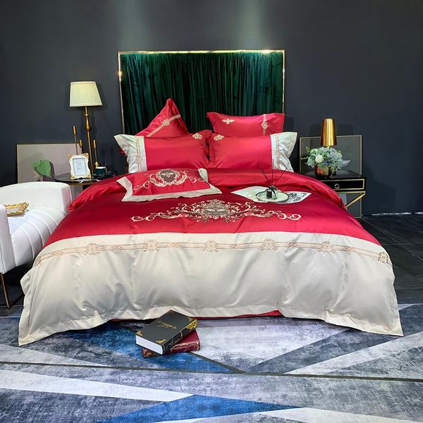 luxury blue yellow splicing embroidery 600tc silk cotton bedding set double duvet cover bed linen pillowcases home textile sets 
luxury blue yellow splicing embroidery 600tc silk cotton bedding set double duvet cover bed linen pillowcases home textile sets