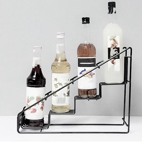 kitchen storage & organization 4 bottle wire diplay rack/monin syrup rack coffee multifunction milk tea cup display
kitchen storage & organization 4 bottle wire diplay rack/monin syrup rack coffee multifunction milk tea cup display