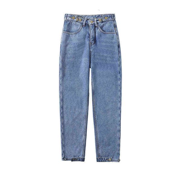 2021 autumn and winter plush thickened harlan jeans women's korean version high waist loose thin dad radish pants, Black;white
2021 autumn and winter plush thickened harlan jeans women's korean version high waist loose thin dad radish pants, Black;white