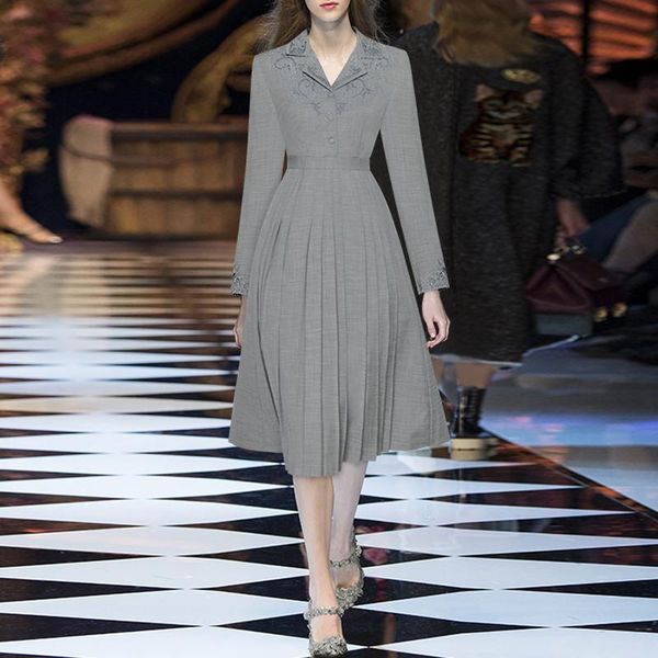 casual dresses rosyroozy 2022 fashion turn-down collar long sleeve embroidery midi dress spring summer women vestidos robe femme, Black;gray
casual dresses rosyroozy 2022 fashion turn-down collar long sleeve embroidery midi dress spring summer women vestidos robe femme, Black;gray