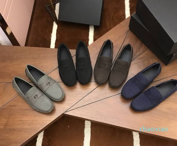 chain reaction fashion men's dress shoe black and grey abrasive leather spider embossed design decorated with non-slip wear
chain reaction fashion men's dress shoe black and grey abrasive leather spider embossed design decorated with non-slip wear