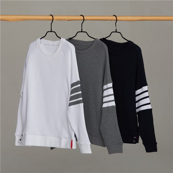 tb classic round neck sweater autumn / winter 2020 new cotton four bar casual men's and women's long sleeve shirt, Black
tb classic round neck sweater autumn / winter 2020 new cotton four bar casual men's and women's long sleeve shirt, Black