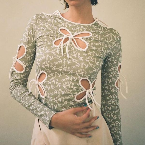 spring and summer sweet round neck flower bowknot hollow lace slim long-sleeved bottoming t-shirt women women's, White
spring and summer sweet round neck flower bowknot hollow lace slim long-sleeved bottoming t-shirt women women's, White