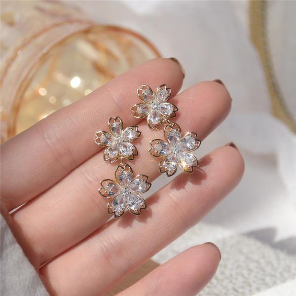 stud elegant exquisite luxury 14k real gold flower earrings for women cubic zircon zc weddings, Golden;silver
stud elegant exquisite luxury 14k real gold flower earrings for women cubic zircon zc weddings, Golden;silver