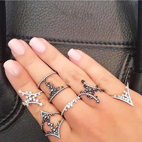 wedding rings 2021 factory wholesale nice women jewelry black white cubic zirconia enegagment modern cz fashion finger for girls, Slivery;golden
wedding rings 2021 factory wholesale nice women jewelry black white cubic zirconia enegagment modern cz fashion finger for girls, Slivery;golden