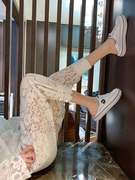 women's pants & capris european spring and summer lace stitching loose thin elastic waist harlan casual fashion women streetwear 2021, Black;white
women's pants & capris european spring and summer lace stitching loose thin elastic waist harlan casual fashion women streetwear 2021, Black;white