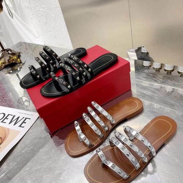 women metal rivets slippers summer slides open toe shoes genuine leather flats beach slipper leisure fashion brand, Black
women metal rivets slippers summer slides open toe shoes genuine leather flats beach slipper leisure fashion brand, Black