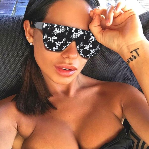 sunglasses 2021 ladies personality snakeskin lens big frame trend brand designer vintage uv400 outdoor, White;black
sunglasses 2021 ladies personality snakeskin lens big frame trend brand designer vintage uv400 outdoor, White;black
