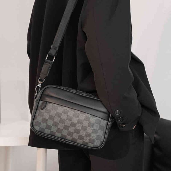 bags handbag fashion men's leisure lattice shoulder bag japan and south korea leather sports messenger personality small square, Black;red
bags handbag fashion men's leisure lattice shoulder bag japan and south korea leather sports messenger personality small square, Black;red