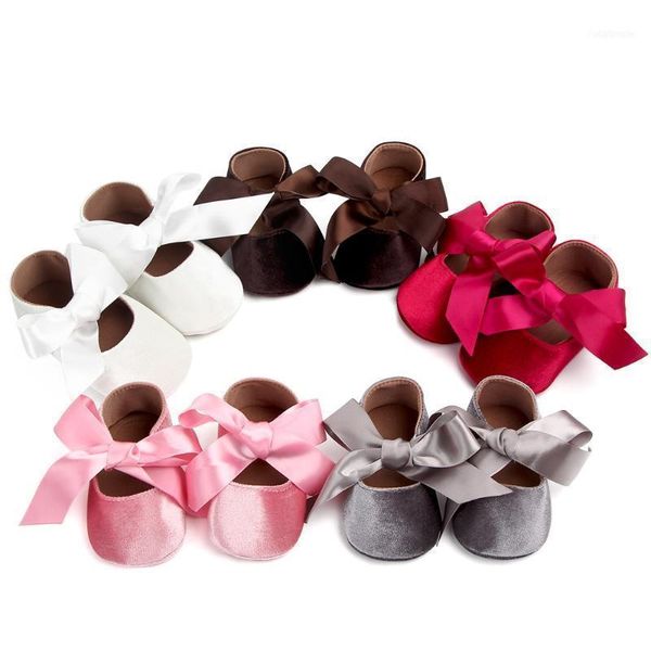ribbon baby's shoes anti-slip princess for baby infant soft toddler girls and boys first walking1
ribbon baby's shoes anti-slip princess for baby infant soft toddler girls and boys first walking1