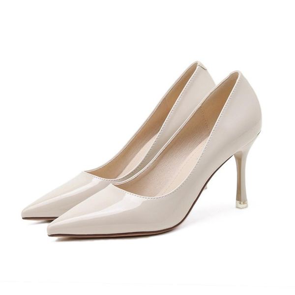 dress shoes women's 2021 korean style shallow patent leather stiletto pointed black high-heeled
dress shoes women's 2021 korean style shallow patent leather stiletto pointed black high-heeled