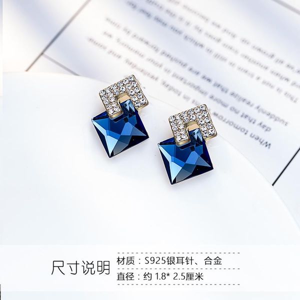 -ed005 925 sterling silver fine jewelry spain version bear women's earrings wholesale price stud, Golden;silver
-ed005 925 sterling silver fine jewelry spain version bear women's earrings wholesale price stud, Golden;silver