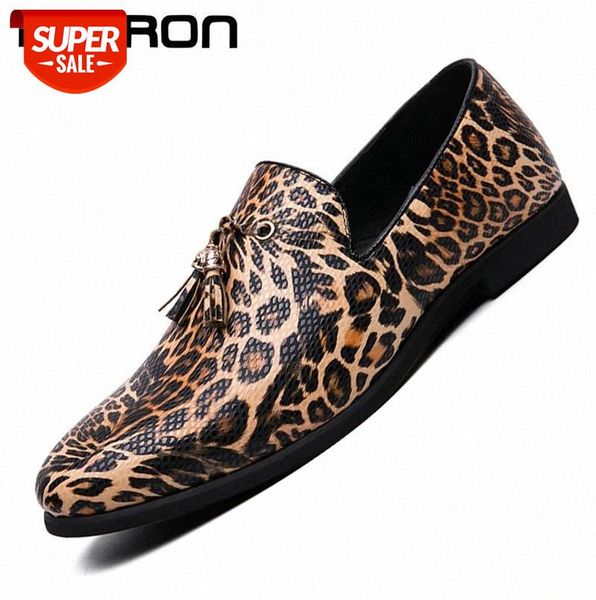 2020 men luxury designer velvet embroidery snake gentleman oxfords shoes homecoming dress man wedding prom shoes zapatos hombre #km1c
2020 men luxury designer velvet embroidery snake gentleman oxfords shoes homecoming dress man wedding prom shoes zapatos hombre #km1c