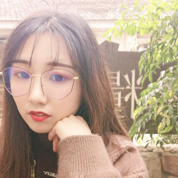oversize geometric metal glasses frame for men clear lens women street driving fashion vintage computer sunglasses frames, Black
oversize geometric metal glasses frame for men clear lens women street driving fashion vintage computer sunglasses frames, Black