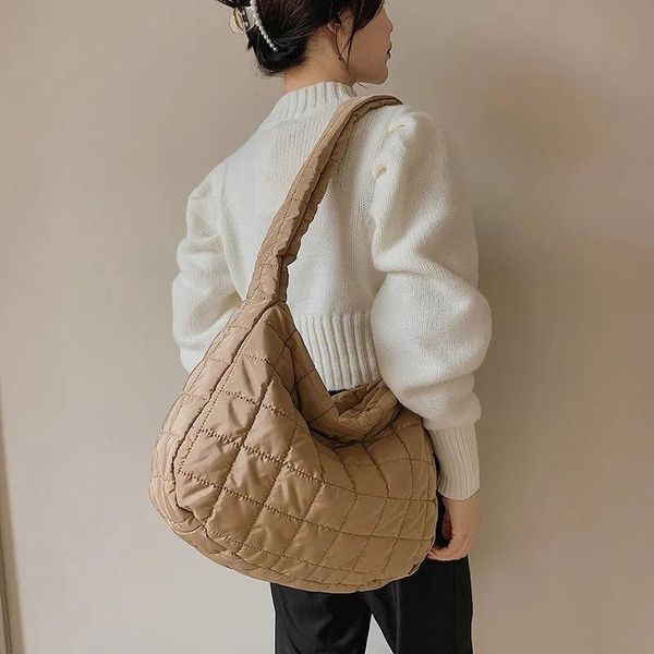 evening bags winter down shoulder large capacity hobos bag for women luxury designer ladies casual crossbody female handbags tote
evening bags winter down shoulder large capacity hobos bag for women luxury designer ladies casual crossbody female handbags tote