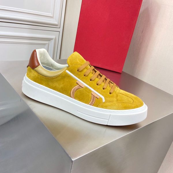 2021 new sneakers luxury designer red bottom shoe low cut suede spike for men shoes party wedding crystal leather b21, Black
2021 new sneakers luxury designer red bottom shoe low cut suede spike for men shoes party wedding crystal leather b21, Black