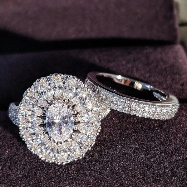 cluster rings 2021 luxury 925 sterling silver wedding ring set for women lady anniversary gift jewelry drop r5170, Golden;silver
cluster rings 2021 luxury 925 sterling silver wedding ring set for women lady anniversary gift jewelry drop r5170, Golden;silver