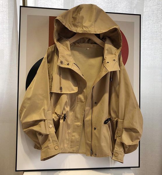 women's trench coats chic women coat 2021 autumn outerwear short bat sleeve hooded windbreaker female clothings cut label sale, Tan;black
women's trench coats chic women coat 2021 autumn outerwear short bat sleeve hooded windbreaker female clothings cut label sale, Tan;black