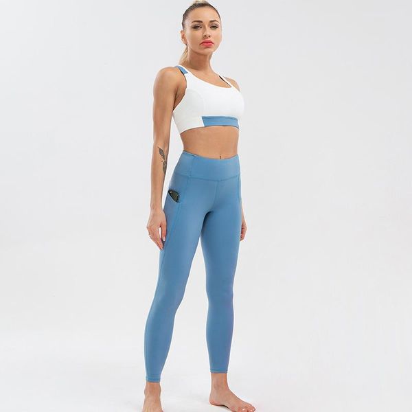 yoga outfit high-quality 75% nylon 25% spandex suit with pocket legging women for fitness sports bra tights workout set gym clothe
yoga outfit high-quality 75% nylon 25% spandex suit with pocket legging women for fitness sports bra tights workout set gym clothe