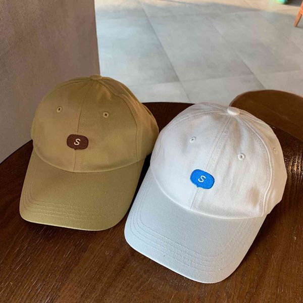 korean simple letter cap children's casual baseball cap men's trendy summer sun hat, Blue;gray
korean simple letter cap children's casual baseball cap men's trendy summer sun hat, Blue;gray