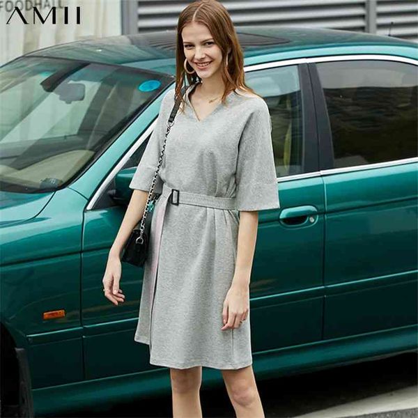 minimalism summer women's dress offical lady solid vneck loose with belt knee-length causal for women 11920050 210527, Black;gray
minimalism summer women's dress offical lady solid vneck loose with belt knee-length causal for women 11920050 210527, Black;gray