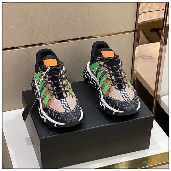 2021 luxury casual shoes men low flat shoes genuine leather mens shoes designer sneakers trainers size 38-46, Black
2021 luxury casual shoes men low flat shoes genuine leather mens shoes designer sneakers trainers size 38-46, Black