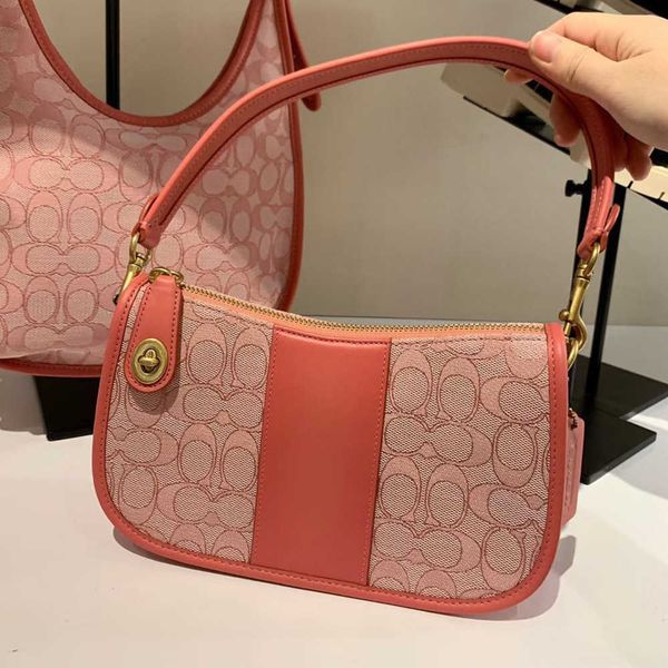 denim leather tannin bag swinger armpit mahjong lady's old flower one shoulder french stick bagszlyzlyluxury bags factory zly
denim leather tannin bag swinger armpit mahjong lady's old flower one shoulder french stick bagszlyzlyluxury bags factory zly