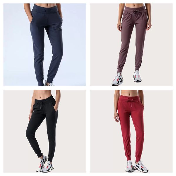 lu fabric naked-feel workout sport joggers cropped pants womens waist drawstring fitness running sweat pant with two side pocket, White;red
lu fabric naked-feel workout sport joggers cropped pants womens waist drawstring fitness running sweat pant with two side pocket, White;red