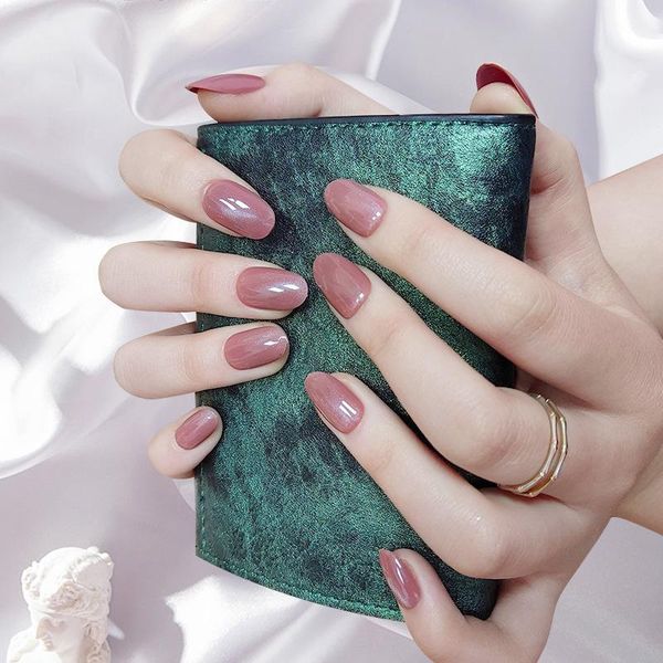 ins short round-headed bean sand-colored cat eye manicure fake nail patch finished wearing a piece nails false, Red;gold
ins short round-headed bean sand-colored cat eye manicure fake nail patch finished wearing a piece nails false, Red;gold