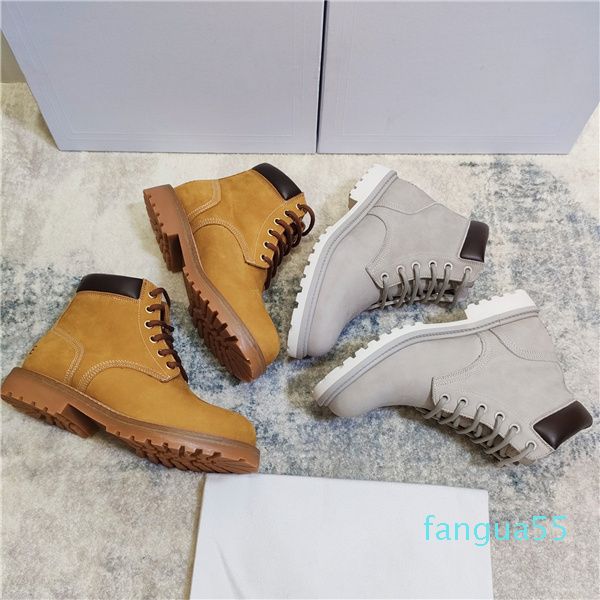2021 brand designer ladies boots martin boot frosted calfskin one bodyboots non-slip winter shoes booties 35-40, Black
2021 brand designer ladies boots martin boot frosted calfskin one bodyboots non-slip winter shoes booties 35-40, Black