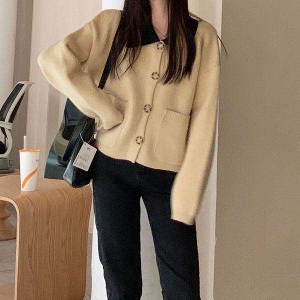 2021 autumn and winter korean style french turn down collar knittd cardigans womens vintage sweaters cardigans womens (c9889), White;black
2021 autumn and winter korean style french turn down collar knittd cardigans womens vintage sweaters cardigans womens (c9889), White;black