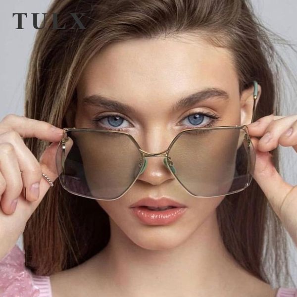 sunglasses oversized vintage big metal frame women brand design hollow lens eyeglass luxury men grdient green sun glasses uv400, White;black
sunglasses oversized vintage big metal frame women brand design hollow lens eyeglass luxury men grdient green sun glasses uv400, White;black
