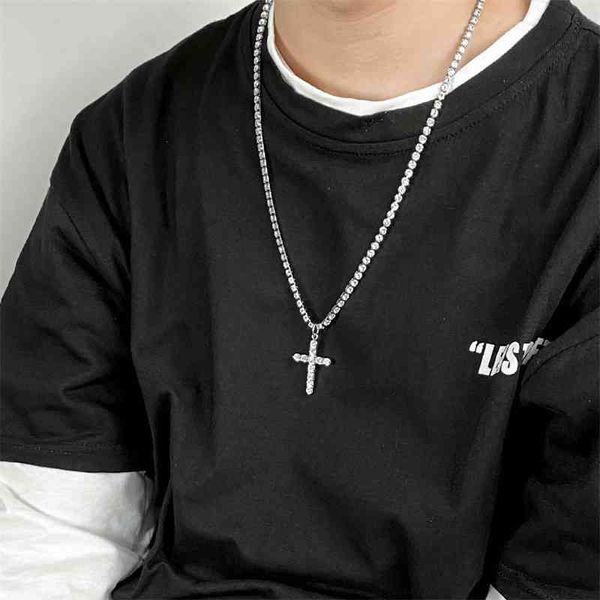 ma siwei zircon full diamond cross necklace street rap hip hop short necklace sweater chain, Black
ma siwei zircon full diamond cross necklace street rap hip hop short necklace sweater chain, Black
