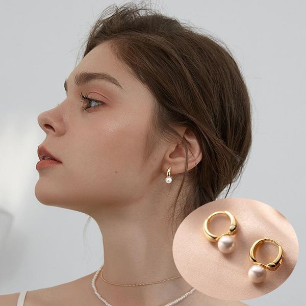 hoop & huggie fashion simple earrings for women small huggies with pearl elegant french female earring piercing jewelry lady girls, Golden;silver
hoop & huggie fashion simple earrings for women small huggies with pearl elegant french female earring piercing jewelry lady girls, Golden;silver