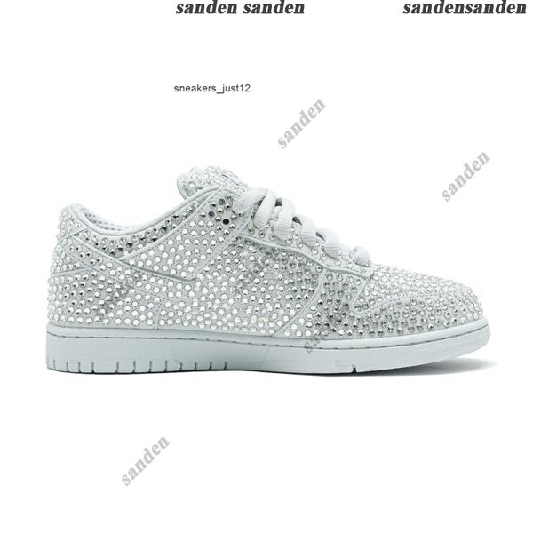 cpfm authentic cactus plant flea market dunk spiral sage men outdoor shoes low skateboard sports sneakers with original box
cpfm authentic cactus plant flea market dunk spiral sage men outdoor shoes low skateboard sports sneakers with original box