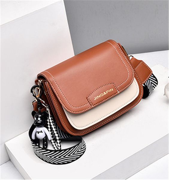 hbp cross-border womens 2021 trend fashion instagram crossbody bags web celebrity small square pu bag customized for delivery
hbp cross-border womens 2021 trend fashion instagram crossbody bags web celebrity small square pu bag customized for delivery