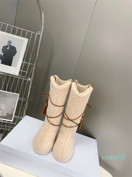 autumn and winter snow boots women fashion leisure soft flat girls casual winter brown shoe with fur half boot beige high-end quality, Black
autumn and winter snow boots women fashion leisure soft flat girls casual winter brown shoe with fur half boot beige high-end quality, Black