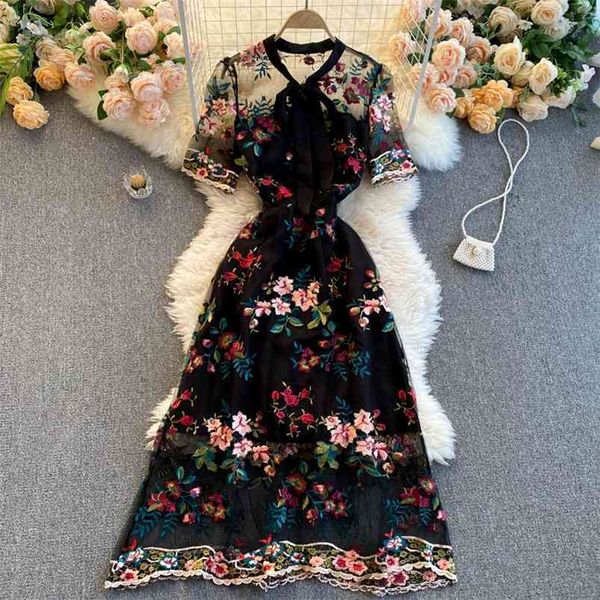 women fashion contrast bow round neck short sleeve slim embroidery flower a-line dress elegant vestidos de mujer r322 210701, Black;gray
women fashion contrast bow round neck short sleeve slim embroidery flower a-line dress elegant vestidos de mujer r322 210701, Black;gray