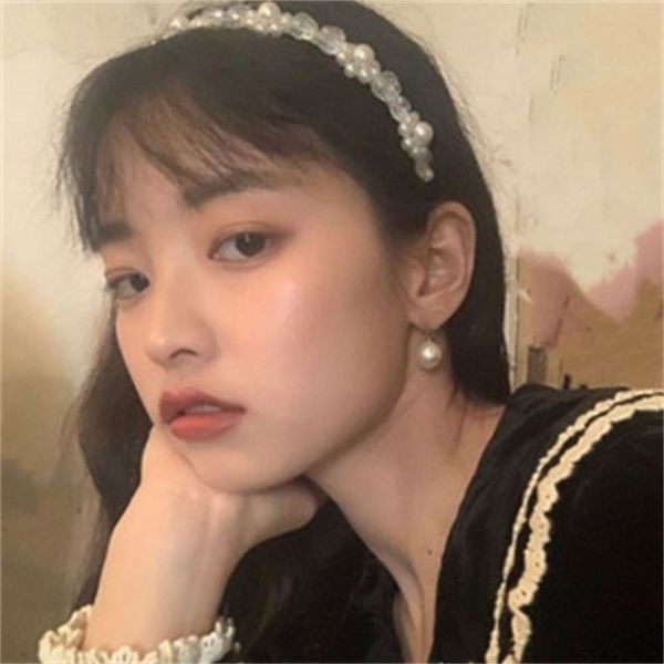 white moonlight net red nana handmade style pearl flower crystal headband, Black;brown
white moonlight net red nana handmade style pearl flower crystal headband, Black;brown