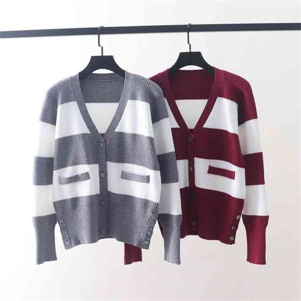 autumn winter new tb stripe contrast v-neck knit cardigan lazy long sleeve loose sweater coat, White
autumn winter new tb stripe contrast v-neck knit cardigan lazy long sleeve loose sweater coat, White