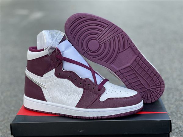 new with box men women 1s basketball shoes 1 bordeaux designer luxury trainer athletic sports sneakers
new with box men women 1s basketball shoes 1 bordeaux designer luxury trainer athletic sports sneakers
