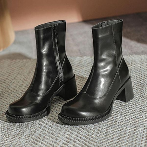 boots 202autumn platform motorcycle brand design women round toe black punk shoes lace up thicken fashion botas mujer
boots 202autumn platform motorcycle brand design women round toe black punk shoes lace up thicken fashion botas mujer