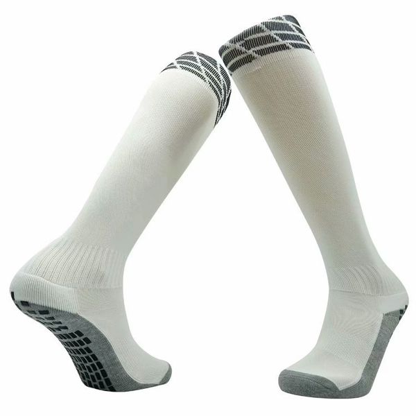 C003#13 long tube20 21 22 adult and children football socks, mixed color cotton non-slip. For more styles, please contact e-commerce, Red
C003#13 long tube20 21 22 adult and children football socks, mixed color cotton non-slip. For more styles, please contact e-commerce, Red