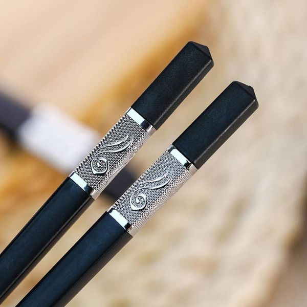 chopsticks 10 pairs/lot fiberglass alloy reusable chop sticks set sushi household tableware kitchen tools healthy gift wholesale
chopsticks 10 pairs/lot fiberglass alloy reusable chop sticks set sushi household tableware kitchen tools healthy gift wholesale