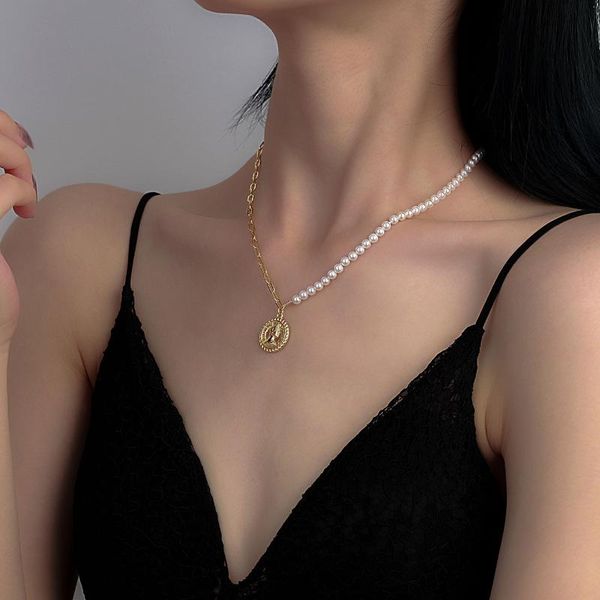chains s925 sterling silver niche personality design beauty head double-sided pendant necklace women's european and american pearl
chains s925 sterling silver niche personality design beauty head double-sided pendant necklace women's european and american pearl