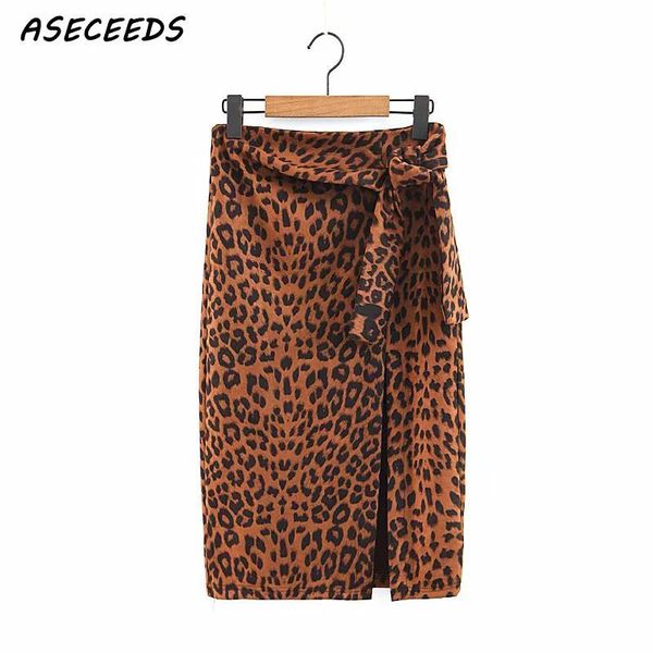 skirts autumn winter vintage leopard print womens high waist skirt korean style bow split midi streetwear 2021, Black
skirts autumn winter vintage leopard print womens high waist skirt korean style bow split midi streetwear 2021, Black