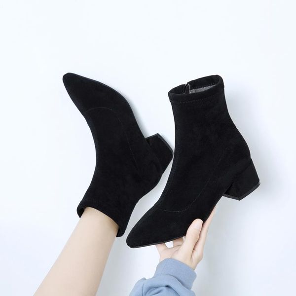 boots 2021 big size 43 med heels women faxu suede leather autumn winter shoes ladies zipper fashion ankle black
boots 2021 big size 43 med heels women faxu suede leather autumn winter shoes ladies zipper fashion ankle black