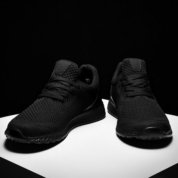 trainer sport running men newwomen shoes breathable mesh red black white blue green platform runners sneakers size 48 code:03-052
trainer sport running men newwomen shoes breathable mesh red black white blue green platform runners sneakers size 48 code:03-052