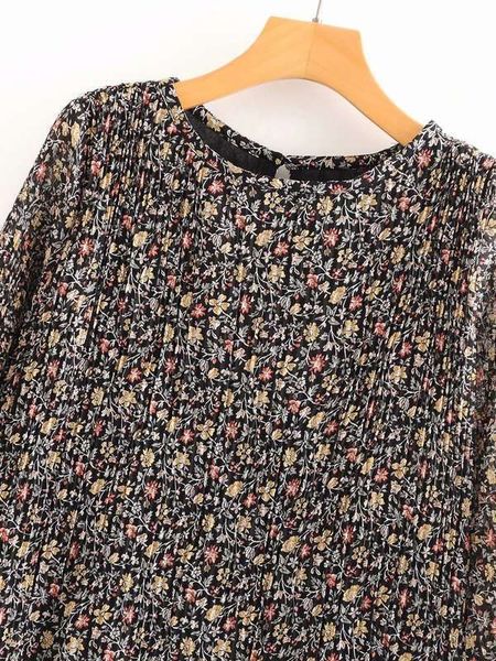spring l1-9759 casual dresses style street fashion versatile round neck long sleeve flower wrinkled short dress, Black;gray
spring l1-9759 casual dresses style street fashion versatile round neck long sleeve flower wrinkled short dress, Black;gray