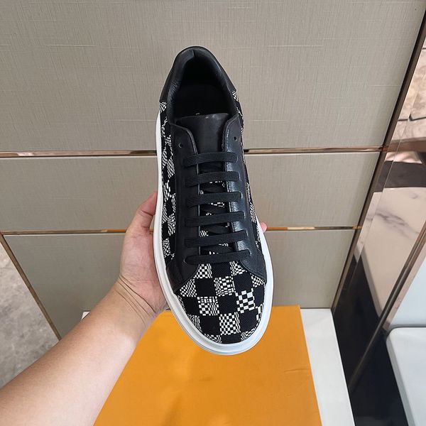 2021 arrival fashion men women casual shoessneakers shoes genuine leather bee embroidered mens qw, Red;white
2021 arrival fashion men women casual shoessneakers shoes genuine leather bee embroidered mens qw, Red;white